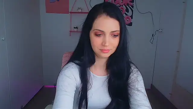 Snapshot of Amalia_amor chatting on April 18, 2026, 5:28 pm Amalia amor online show from April 18, 2026, 5:28 pm