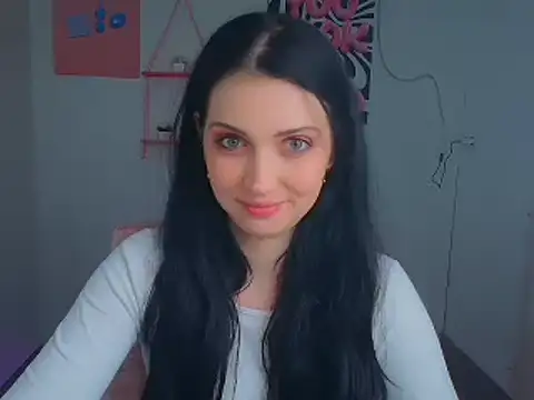 Snapshot of Amalia_amor chatting on April 18, 2026, 7:58 pm Amalia amor online show from April 18, 2026, 7:58 pm