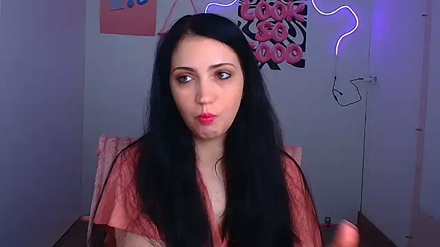 Snapshot of Amalia_amor chatting on May 21, 2026, 5:47 am Amalia amor online show from May 21, 2026, 5:47 am