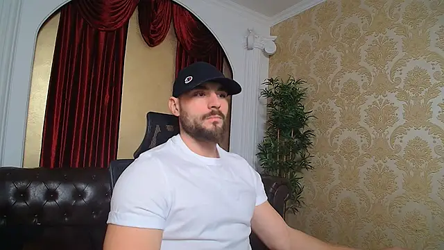 Snapshot of AdamJamesonn chatting on February 16, 2025, 6:10 am AdamJamesonn online show from February 16, 2025, 6:10 am