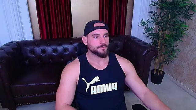 Snapshot of AdamJamesonn chatting on September 15, 2025, 5:29 am AdamJamesonn online show from September 15, 2025, 5:29 am