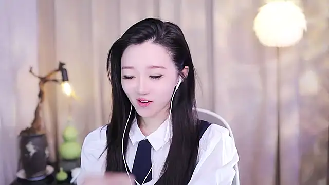 Zoe-99 online show from November 4, 2025, 9:52 am