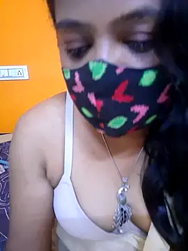 Snapshot of kanikasree chatting on July 16, 2026, 6:47 pm kanikasree online show from July 16, 2026, 6:47 pm