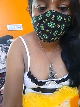 Snapshot of kanikasree chatting on July 23, 2026, 4:43 am kanikasree online show from July 23, 2026, 4:43 am