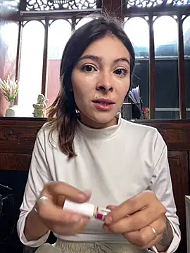 Snapshot of Aleska_Miami chatting on May 28, 2026, 2:25 pm Aleska Miami online show from May 28, 2026, 2:25 pm