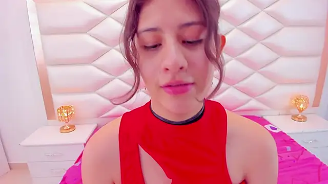 Snapshot of MiaQueen021 chatting on March 8, 2025, 6:37 pm MiaQueen021 online show from March 8, 2025, 6:37 pm