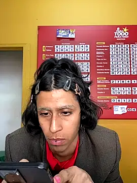 boysLittle online show from September 24, 2025, 9:07 pm