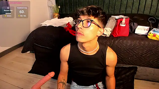 tim  fox online show from November 29, 2025, 12:08 pm