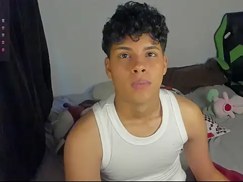 Snapshot of dani_angels__ chatting on January 21, 2025, 11:24 am dani angels online show from January 21, 2025, 11:24 am