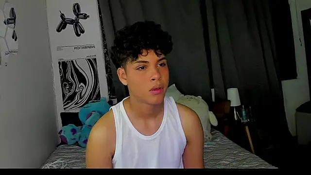 Snapshot of dani_angels__ chatting on January 23, 2025, 11:47 pm dani angels online show from January 23, 2025, 11:47 pm