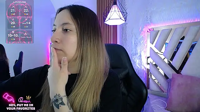 Snapshot of NyxAndria_1 chatting on February 6, 2026, 12:48 am NyxAndria 1 online show from February 6, 2026, 12:48 am