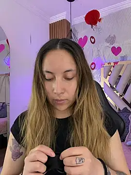 Snapshot of NyxAndria_1 chatting on February 28, 2026, 1:39 am NyxAndria 1 online show from February 28, 2026, 1:39 am