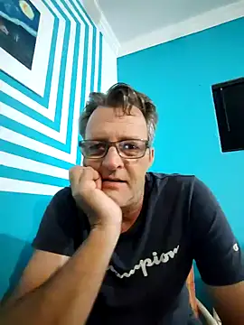 itsmeyes69 online show from January 10, 2025, 10:15 pm