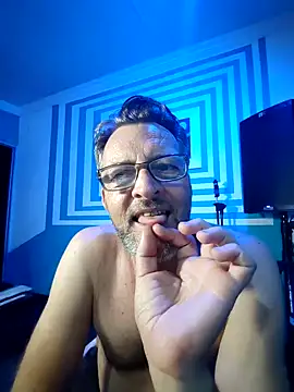 itsmeyes69 online show from February 8, 2025, 9:15 pm