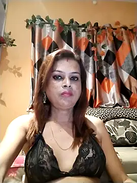 Snapshot of SANA-LEONI chatting on July 16, 2026, 3:51 pm SANA-LEONI online show from July 16, 2026, 3:51 pm