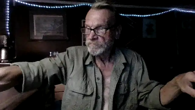 Aldick68 online show from April 15, 2026, 6:20 am