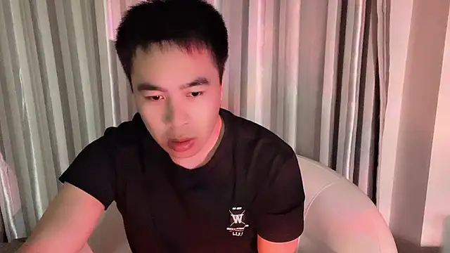                     88 online show from January 16, 2025, 8:57 pm