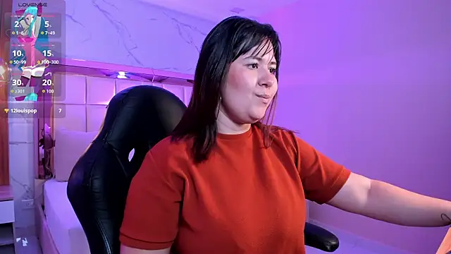 zoes milee online show from November 28, 2025, 11:35 am