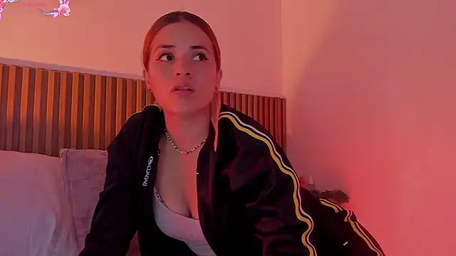 alliss ginger  online show from October 14, 2025, 2:45 am