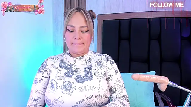 Elise-Leyton online show from December 2, 2025, 8:59 pm