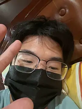 Snapshot of yfx468 chatting on March 21, 2025, 4:29 pm yfx468 online show from March 21, 2025, 4:29 pm