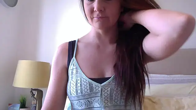 Snapshot of LittleMissFoxx chatting on March 6, 2025, 11:14 am LittleMissFoxx online show from March 6, 2025, 11:14 am