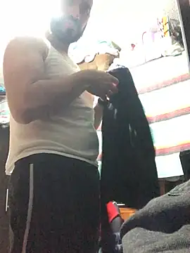 leonardohot1987 online show from January 10, 2025, 3:39 am