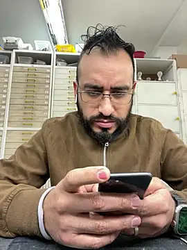 leonardohot1987 online show from January 16, 2025, 9:19 pm