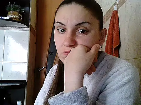 Yuliia30 online show from February 6, 2026, 7:34 am