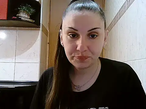 Snapshot of Yuliia30 chatting on April 25, 2026, 4:26 pm Yuliia30 online show from April 25, 2026, 4:26 pm