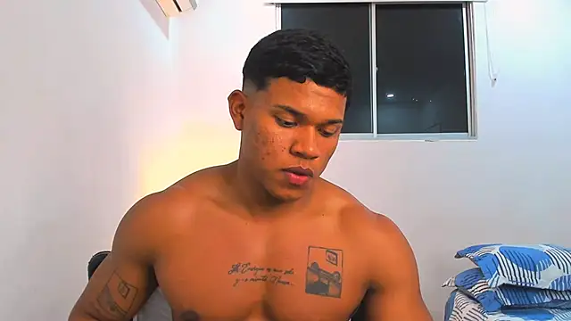 Snapshot of maxsteel177 chatting on March 21, 2025, 3:12 am maxsteel177 online show from March 21, 2025, 3:12 am