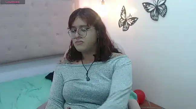 kathepickmanx online show from February 21, 2025, 5:56 am