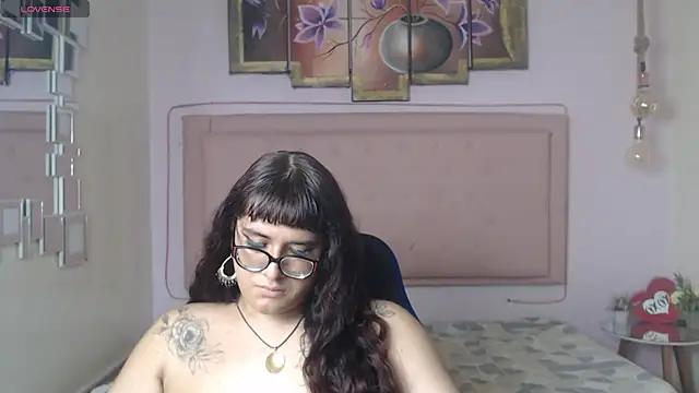 kathepickmanx online show from February 20, 2026, 6:37 am