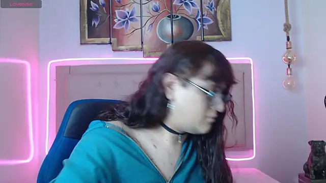 kathepickmanx online show from April 17, 2026, 3:31 am