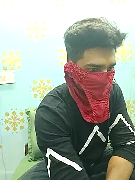 13horny13 online show from February 28, 2025, 6:10 am