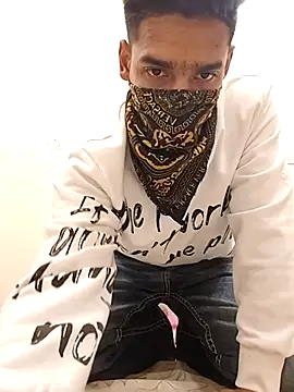 13horny13 online show from March 17, 2025, 10:38 am