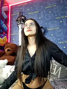 Snapshot of LittleX_Angel chatting on February 7, 2025, 9:58 am LittleX Angel online show from February 7, 2025, 9:58 am