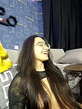 Snapshot of LittleX_Angel chatting on March 5, 2025, 10:55 am LittleX Angel online show from March 5, 2025, 10:55 am