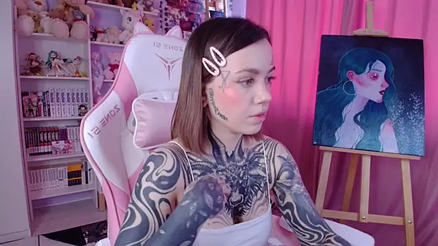 Snapshot of Catharsisi chatting on March 15, 2025, 11:29 am Catharsisi online show from March 15, 2025, 11:29 am