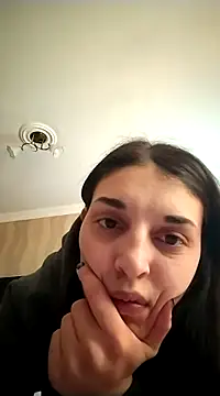 Snapshot of Rosanna_Rennie chatting on January 18, 2025, 12:57 pm Rosanna Rennie online show from January 18, 2025, 12:57 pm