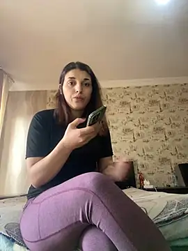 Snapshot of Rosanna_Rennie chatting on February 25, 2025, 8:14 am Rosanna Rennie online show from February 25, 2025, 8:14 am