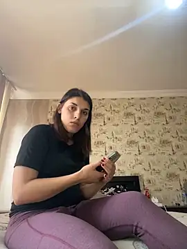 Snapshot of Rosanna_Rennie chatting on February 25, 2025, 11:19 am Rosanna Rennie online show from February 25, 2025, 11:19 am