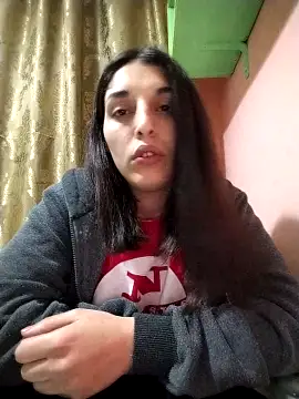 Snapshot of Rosanna_Rennie chatting on March 20, 2025, 7:46 pm Rosanna Rennie online show from March 20, 2025, 7:46 pm