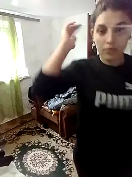 Snapshot of Rosanna_Rennie chatting on October 9, 2025, 8:01 am Rosanna Rennie online show from October 9, 2025, 8:01 am