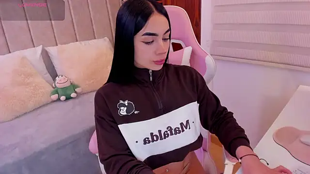 tamy xoo online show from September 27, 2025, 8:14 pm