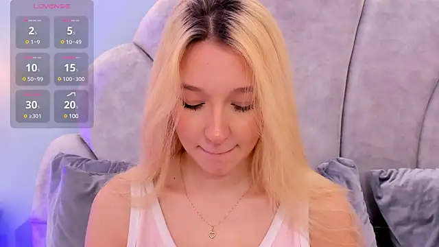 Snapshot of shatall_rouge chatting on February 1, 2025, 8:37 pm shatall rouge online show from February 1, 2025, 8:37 pm