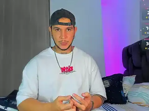 austinoficial online show from January 16, 2026, 11:53 pm