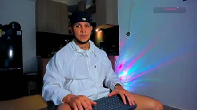 austinoficial online show from March 28, 2026, 9:25 pm