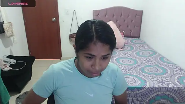 Snapshot of july-feria chatting on January 28, 2025, 4:30 pm july-feria online show from January 28, 2025, 4:30 pm