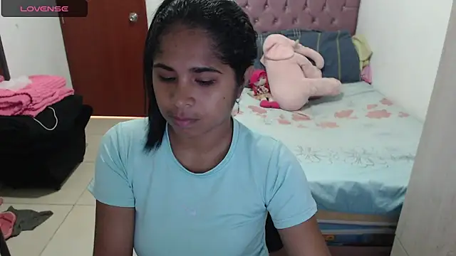 Snapshot of july-feria chatting on September 16, 2025, 5:25 pm july-feria online show from September 16, 2025, 5:25 pm